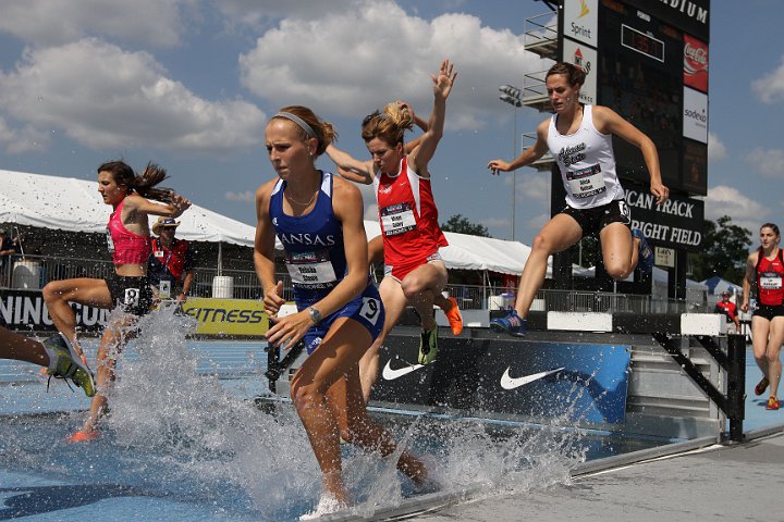 USATF Thurs-004.JPG - 2010 USATF Track & Field Championships, June 24-27, Drake Stadium, Des Moines, Iowa.